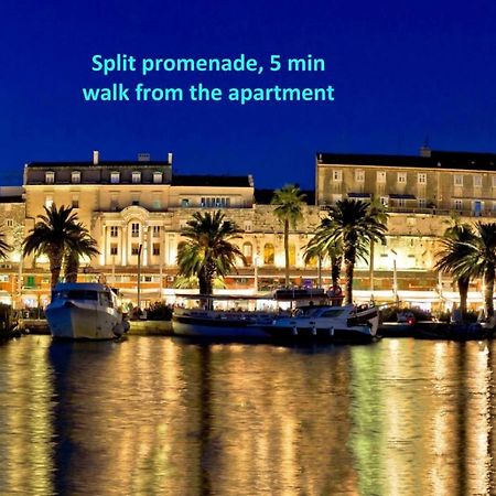 Chic Apartment In Center Split Eksteriør bilde