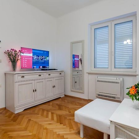 Chic Apartment In Center Split Rom bilde